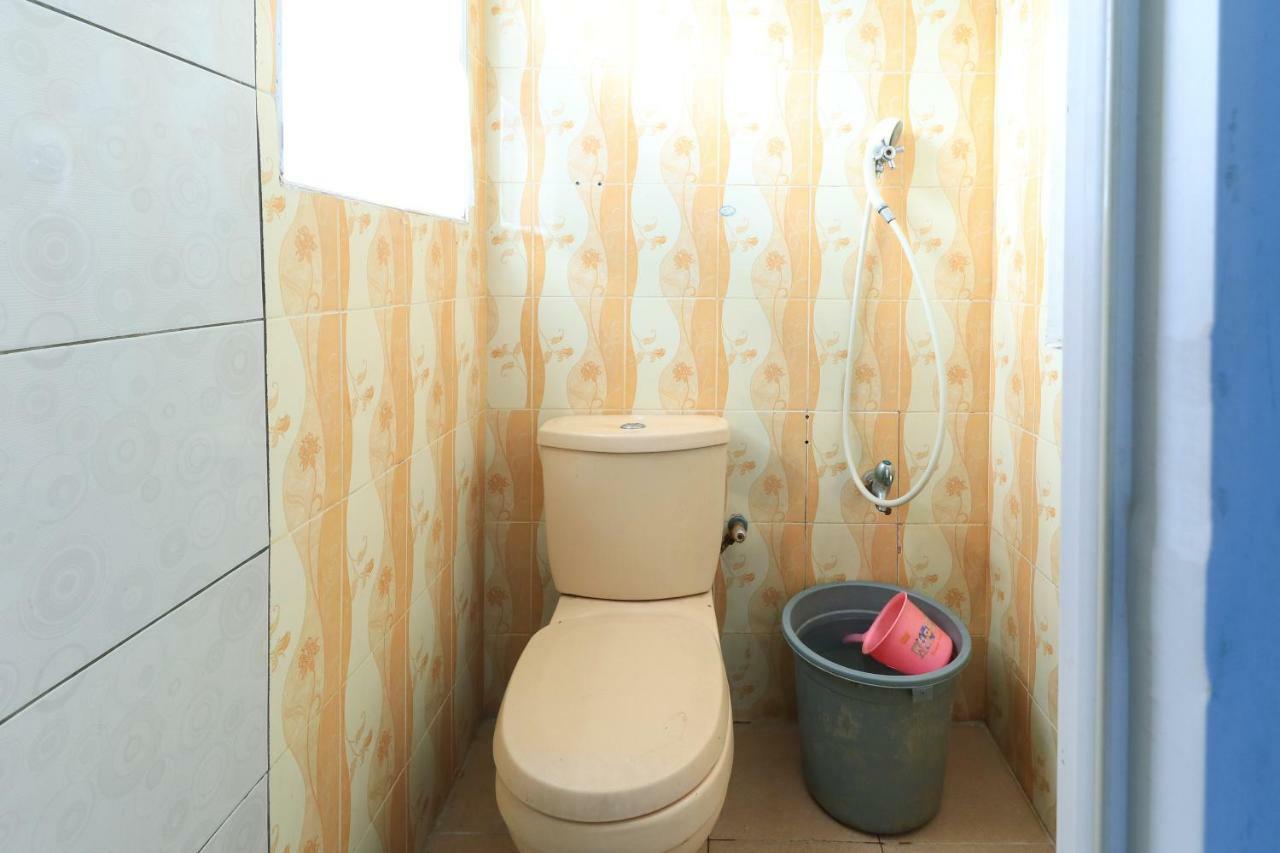 Sentosa76 Guest House Balikpapan  Exterior photo